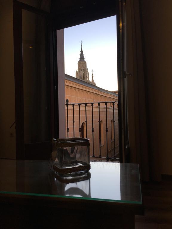 Teatro Rojas II Appartement Toledo Buitenkant foto